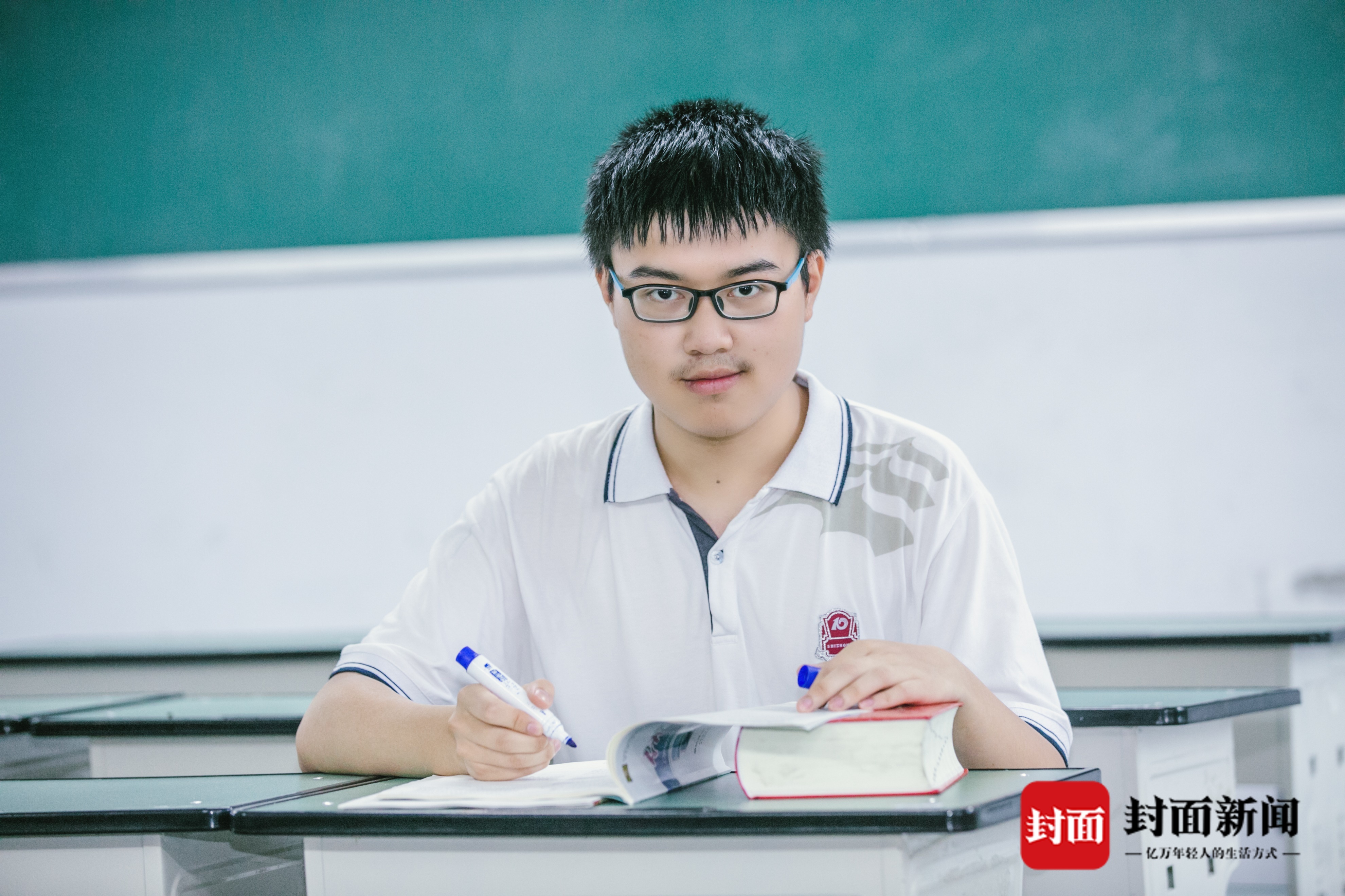 南充十中朱宴余已过清华北大自主招生 班主任:他很有想法