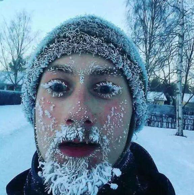 撒哈拉在下雪悉尼在"发烧 南北半球极寒极热天要把当地人弄哭了