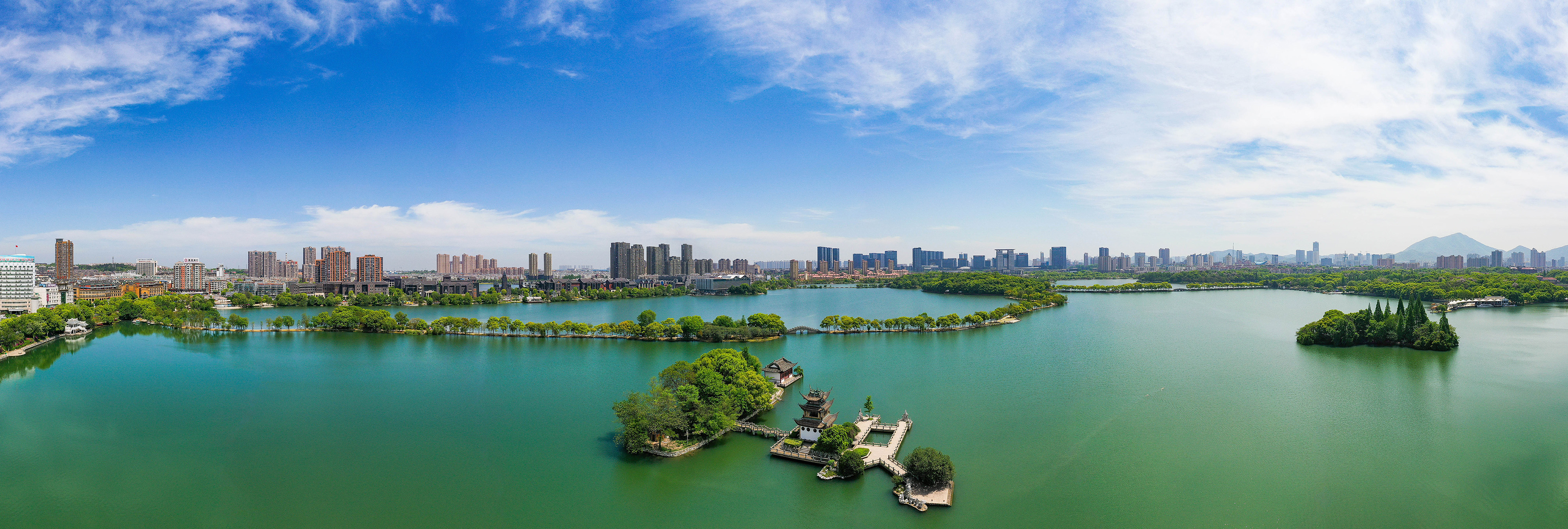 "智造"一条转型之路——资源型城市安徽铜陵的工业互联网建设观察