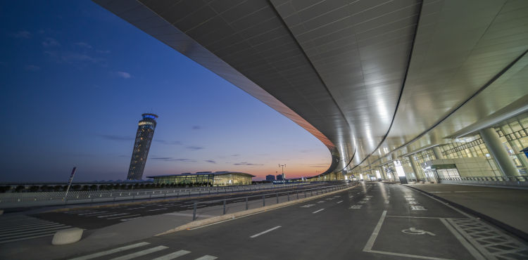 新进展青岛胶东国际机场顺利通过民航建设工程行业验收和使用许可审查
