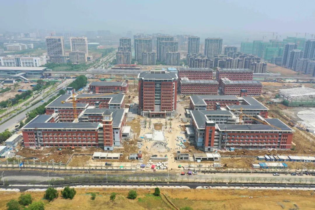 正在建设中的合肥九中新校区编辑  张大为新安晚报,安徽网,大皖新闻
