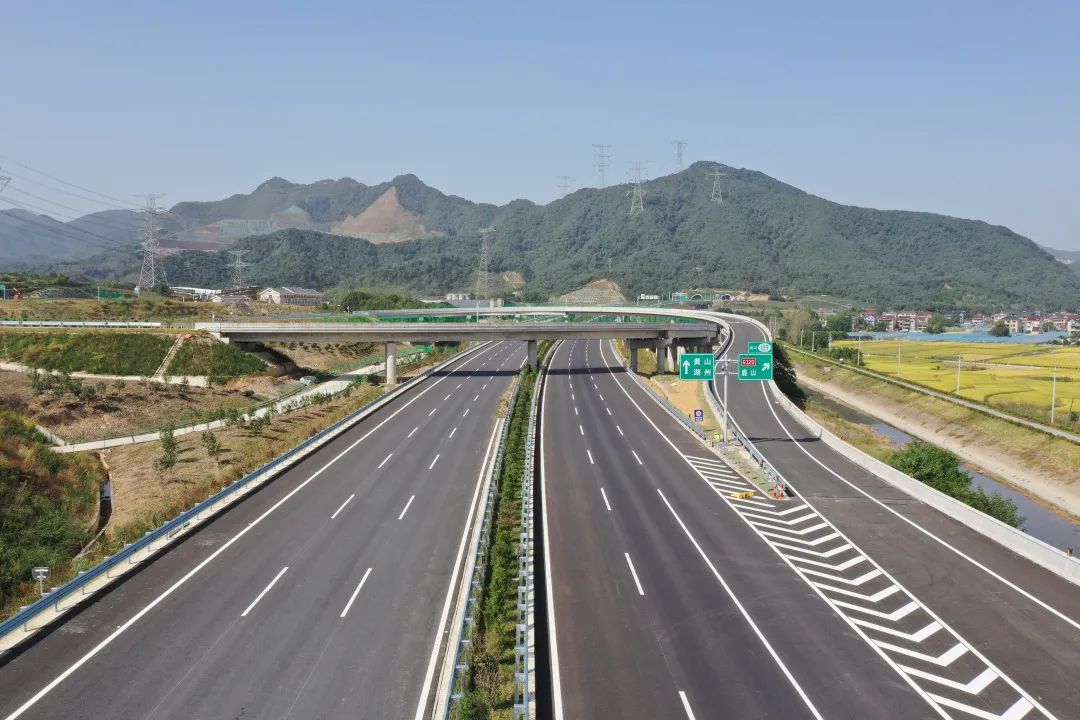 杭州迎来二绕时代建金高速千黄高速淳安段同步开通杭州人出行更加便利