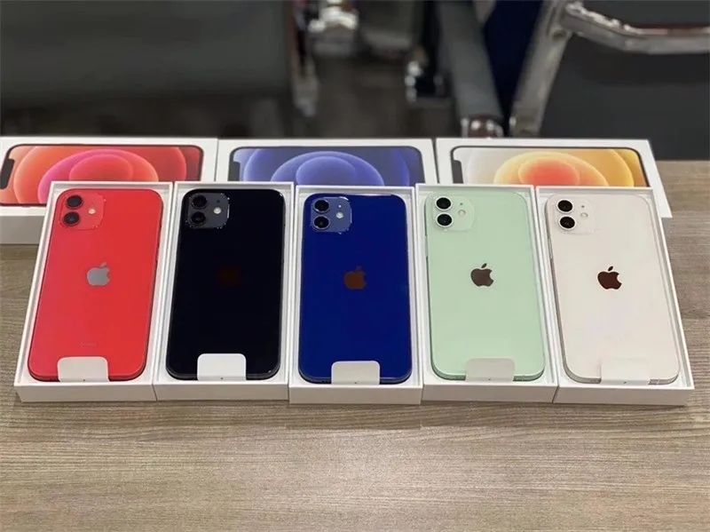 蓝色iphone12翻车因为太丑网友吵着要退货