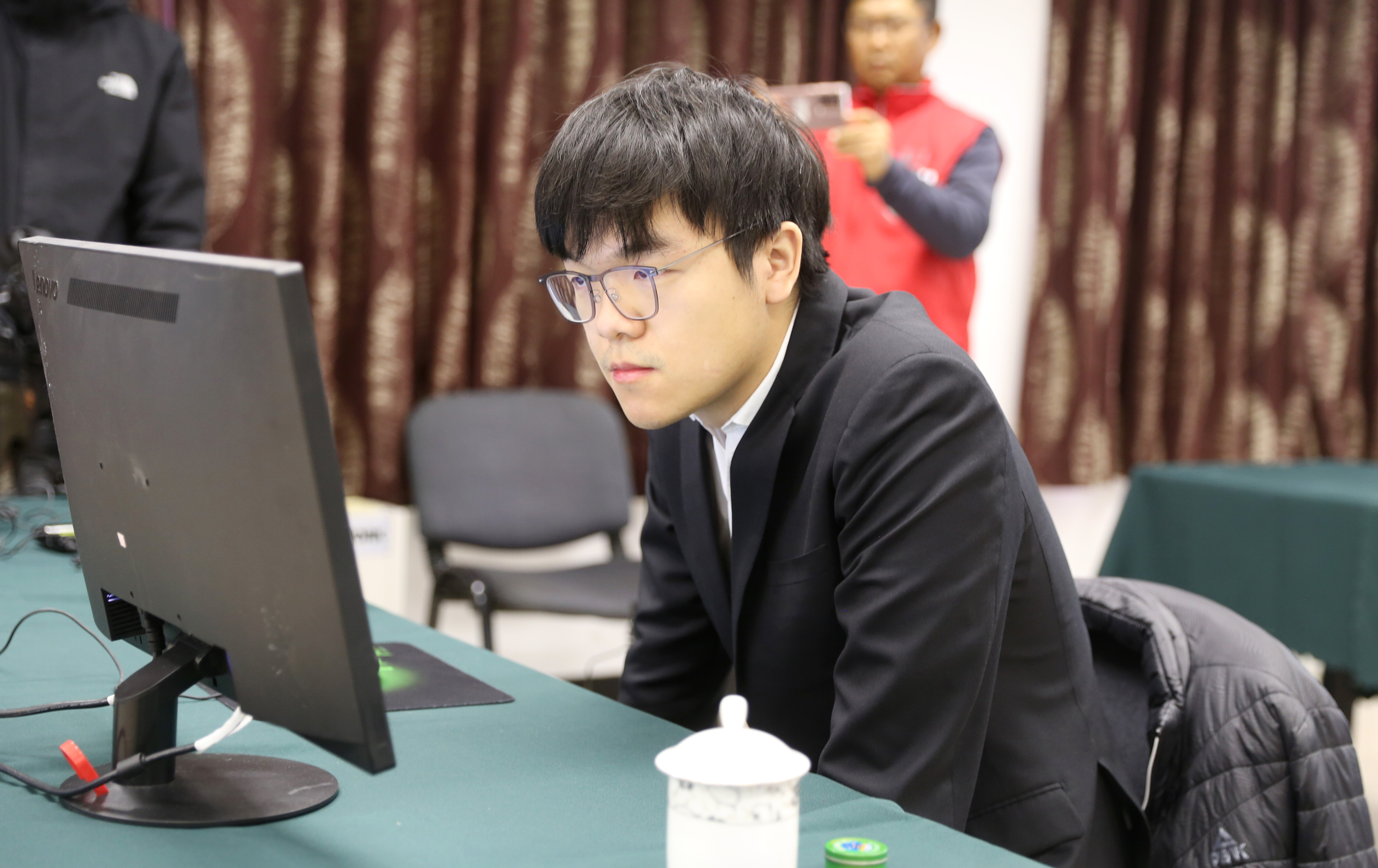 结束吧让围棋回归到它原有的样子文案:王浩宇统筹:彭东,吴俊宽协调:胡