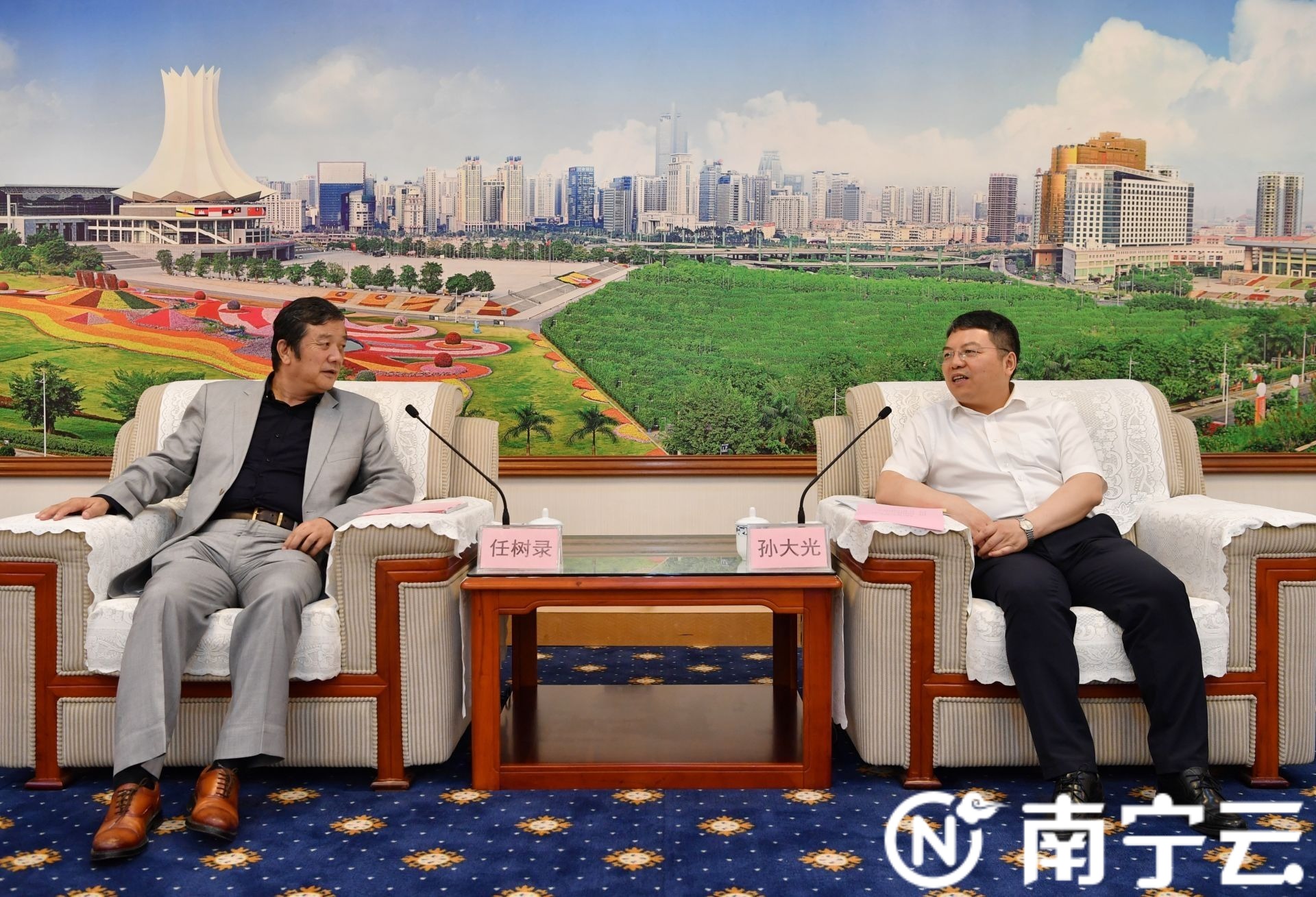 记者 梁枫 摄南宁云—南宁日报讯(记者 磨锋)6月4日,市长孙大光在市