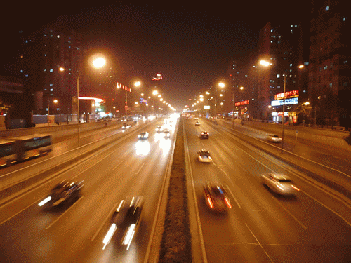 今年,龙湖片区新增通车里程约63公里.