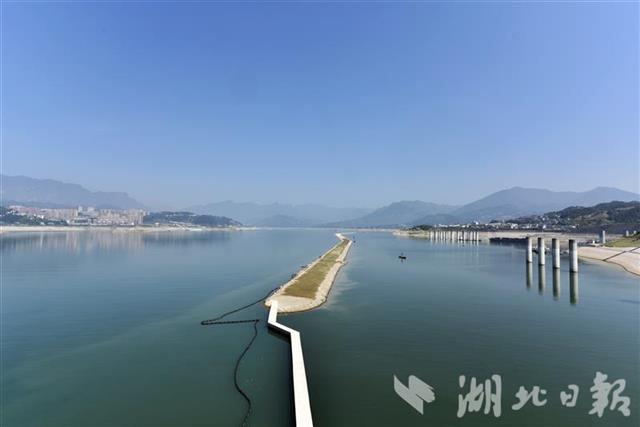 三峡水库防洪腾库水位已降至145米汛限水位以下