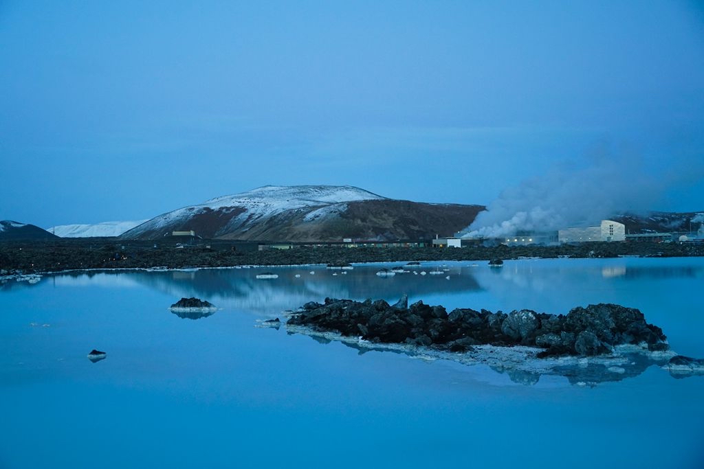 镜观世界丨海妈镜头里的冰岛篇(7):来蓝湖泡温泉吗?仙气飘飘的那种