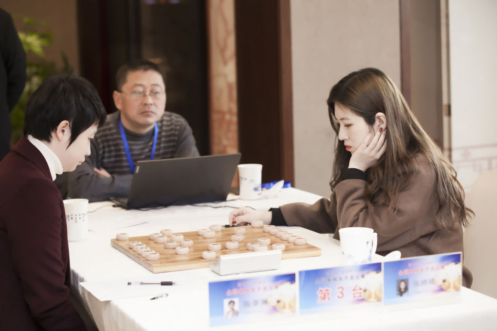 第三届溱湖杯全国象棋女子名人赛开赛唐丹首日积分榜领跑