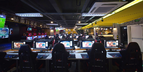 全国首批电竞专业学生收到录取通知书 学费不