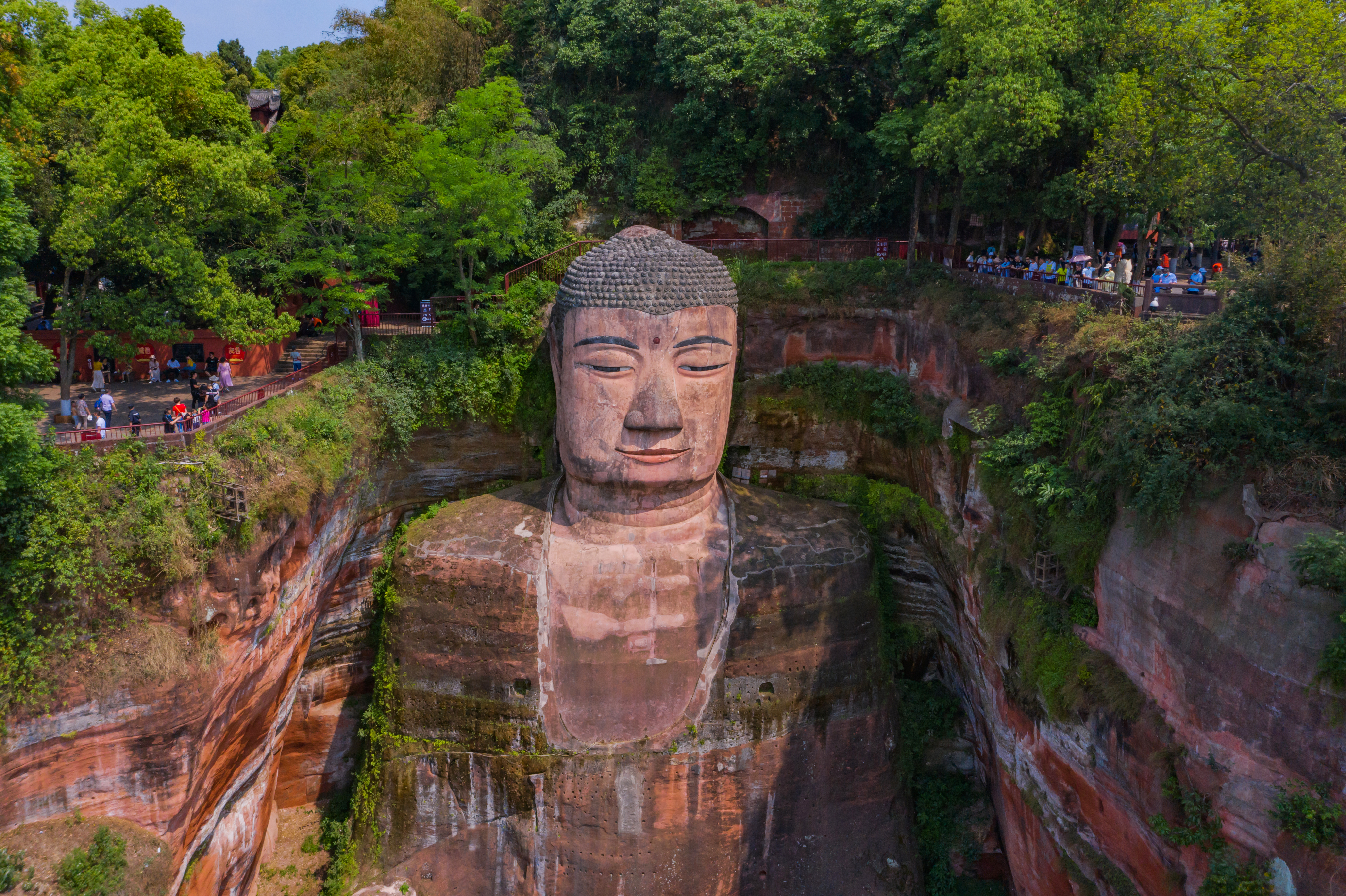 乐山大佛景区于8月17日起暂停游山票销售