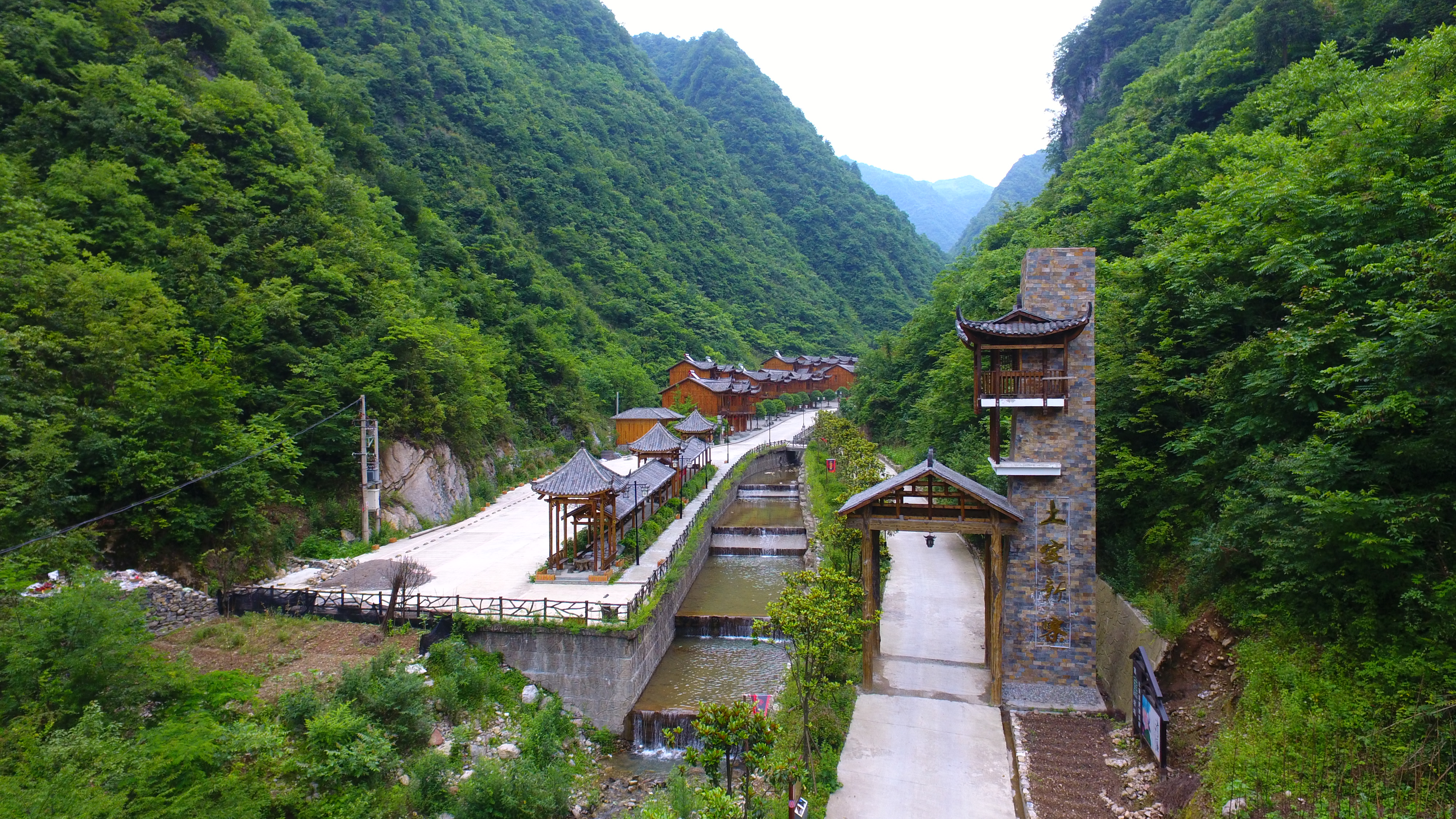 深入推进"旅游 "" 旅游" 四川宣汉走出一条全域旅游示范之路