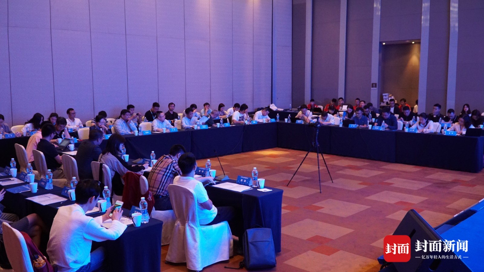 巅峰对话5G时代 共谋智媒体发展之路 5G时代