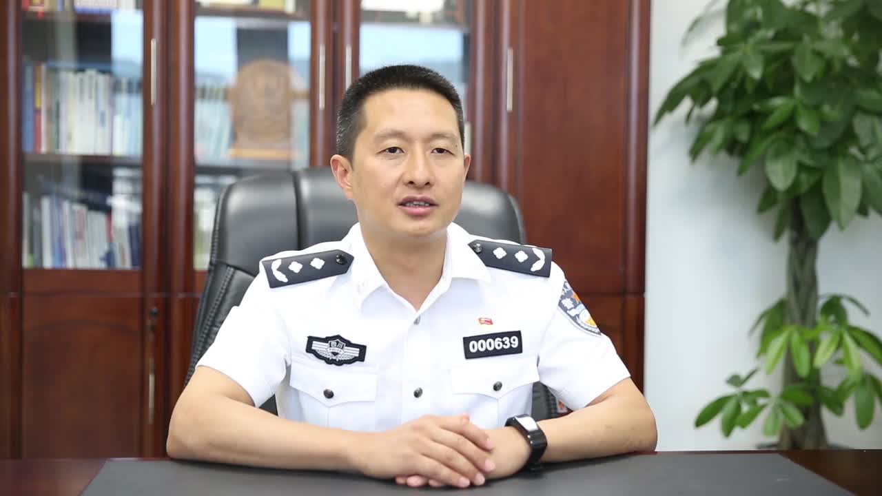 宜宾公安宜宾市副市长市公安局局长高展