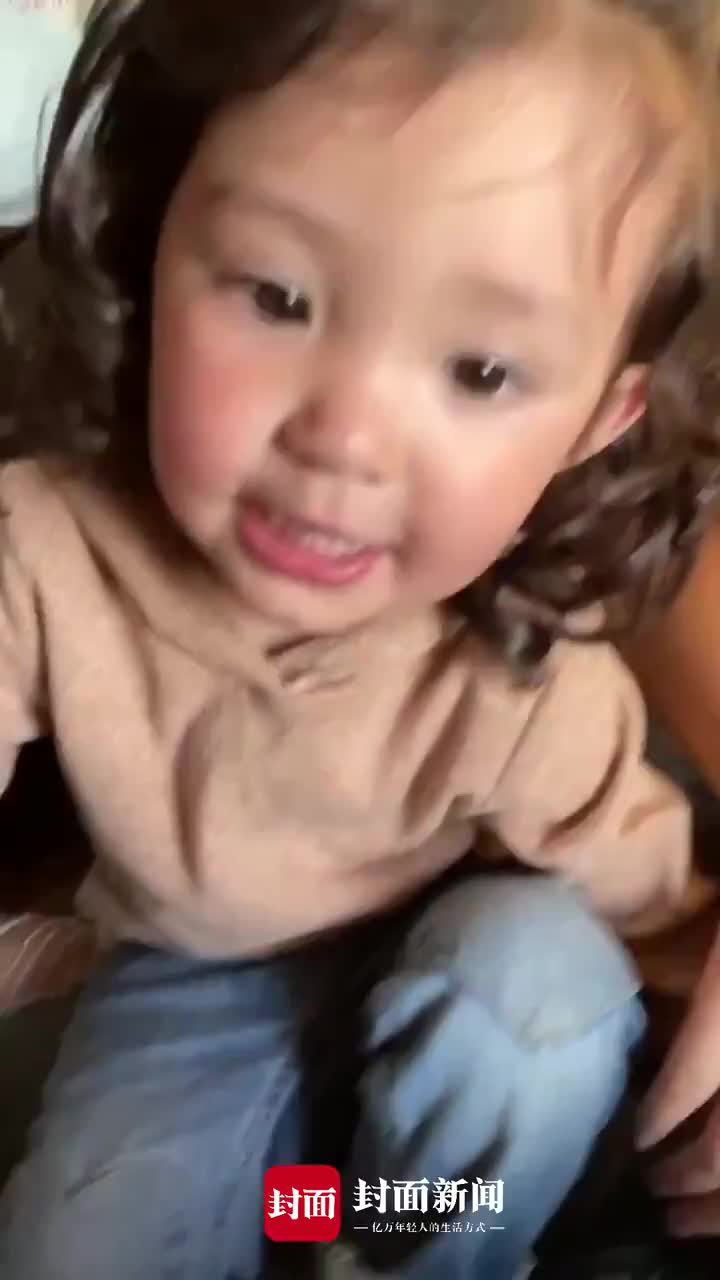 人类幼崽可爱大赏，兔be No.1！萌娃上封面，赢万元大奖