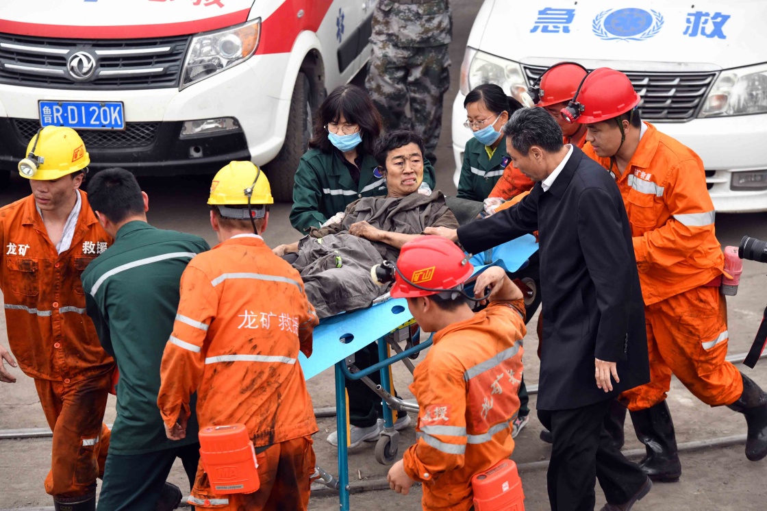 山东龙郓煤业冲击地压事故已2人遇难 一位矿工获救