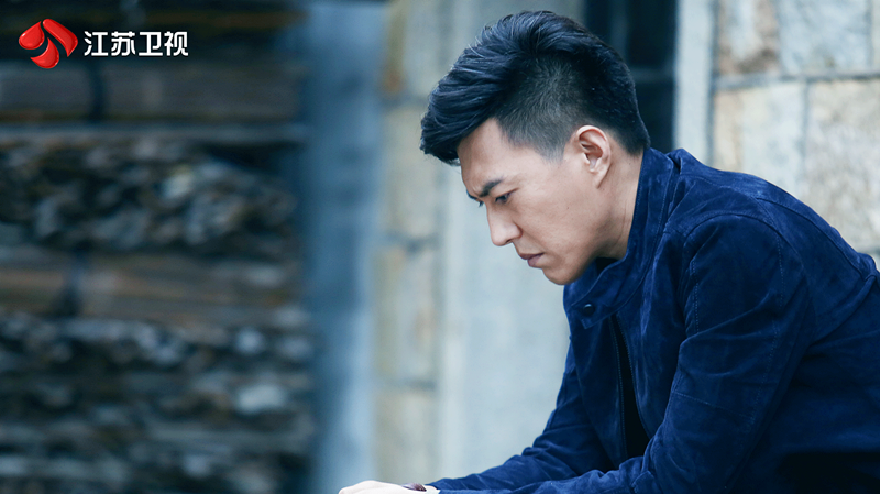 靳东曾拒绝"前半生"结局设定? 新剧将诠释家庭新好男人