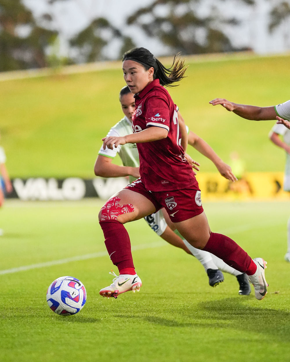 肖裕仪在澳踢球保持状态等待国家队征召