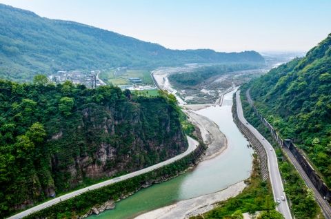什邡高景关春和景明风景如画