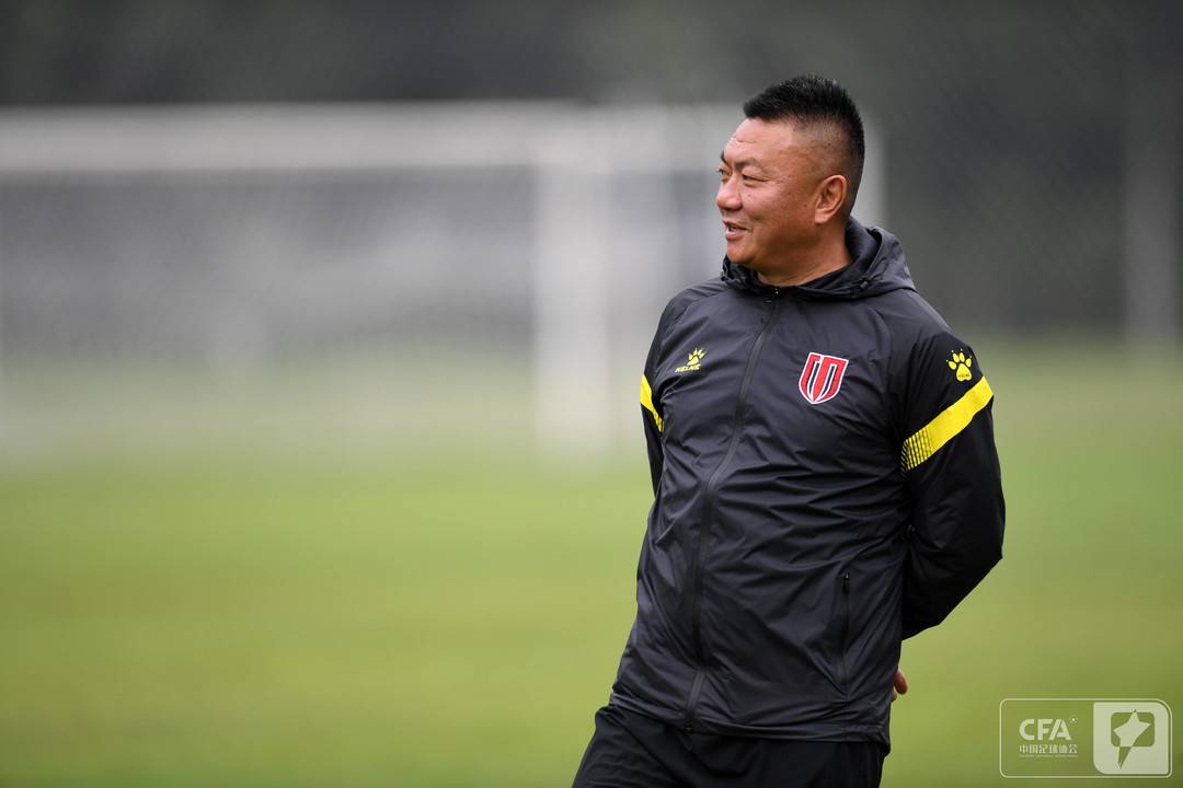 球场大侠魏群只要四川足球还需要我就会站出来