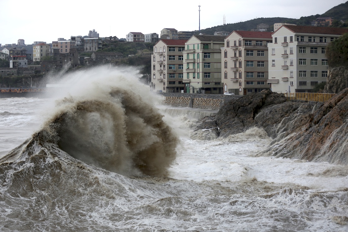 受"泰利"影响浙江沿海出现8-11级大风