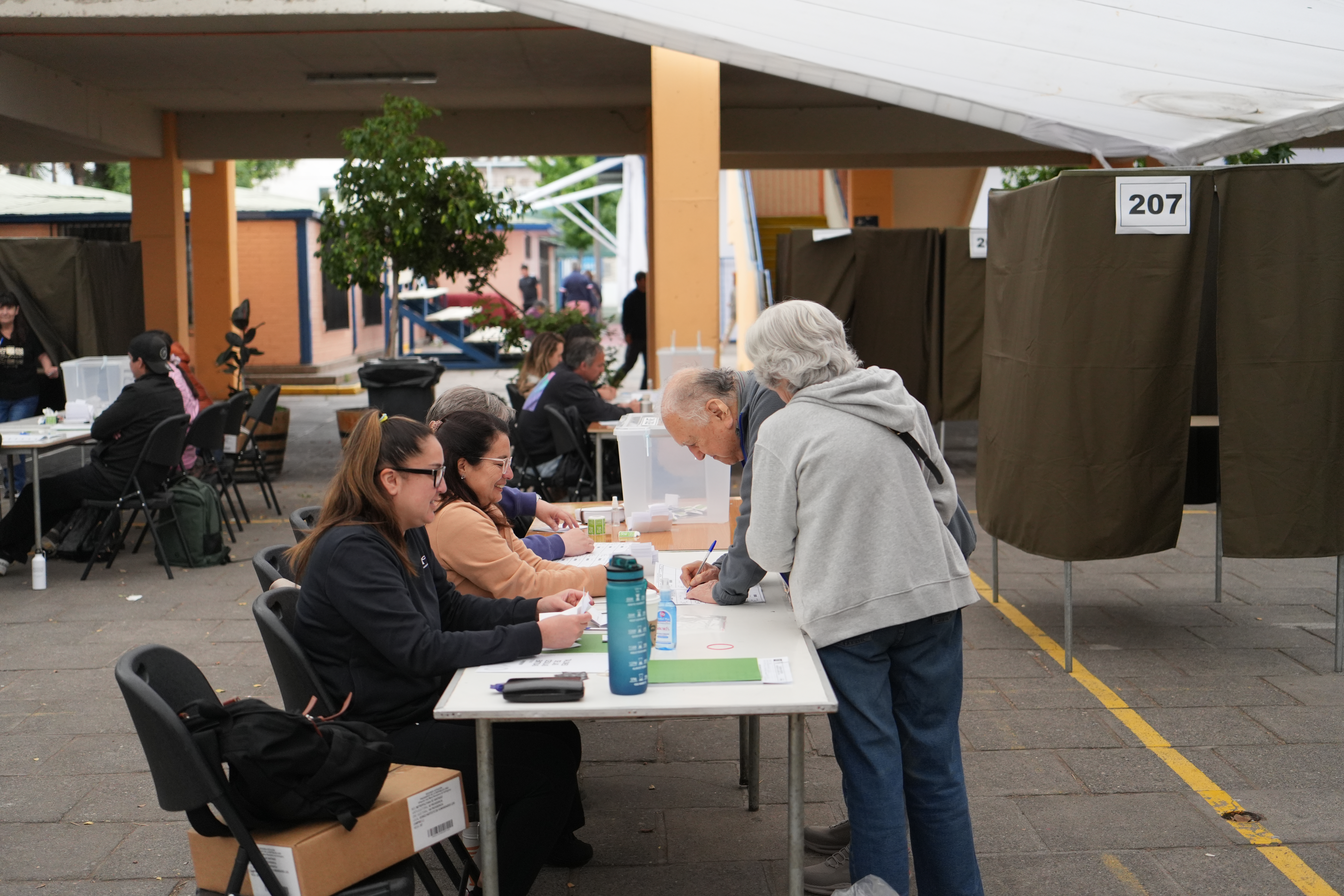 国际观察｜极右翼当选智利总统选举扯动拉美政治格局