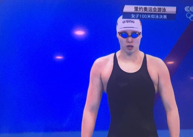 傅园慧夺得女子100米仰泳铜牌