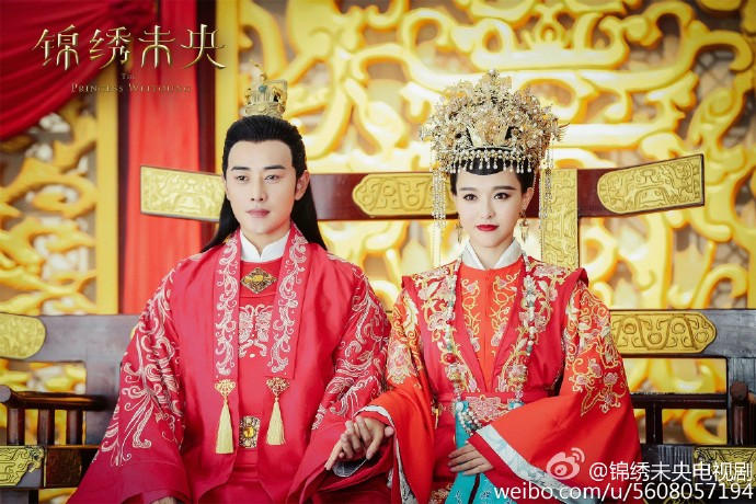 看了唐嫣的"大婚"照,我的大红唇膏们已经饥渴难耐了!