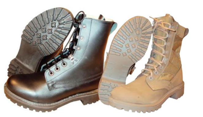 军靴明码标价,15-50镑一双,虽然是二手,但据说没有穿过.
