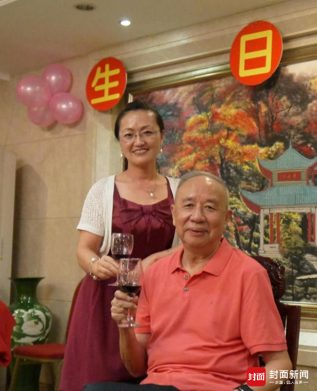 6月19日牟其中生日,夏宗伟专门为他筹备了生日会.图由受访者提供