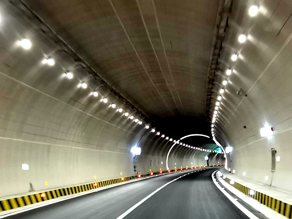 台金高速公路隧道图片