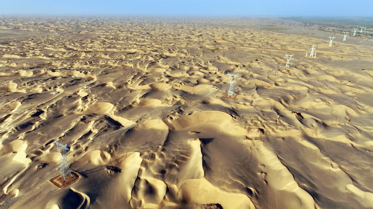 我国最大750千伏超高压环网工程投运15年攻坚筑就南疆能源“动脉”