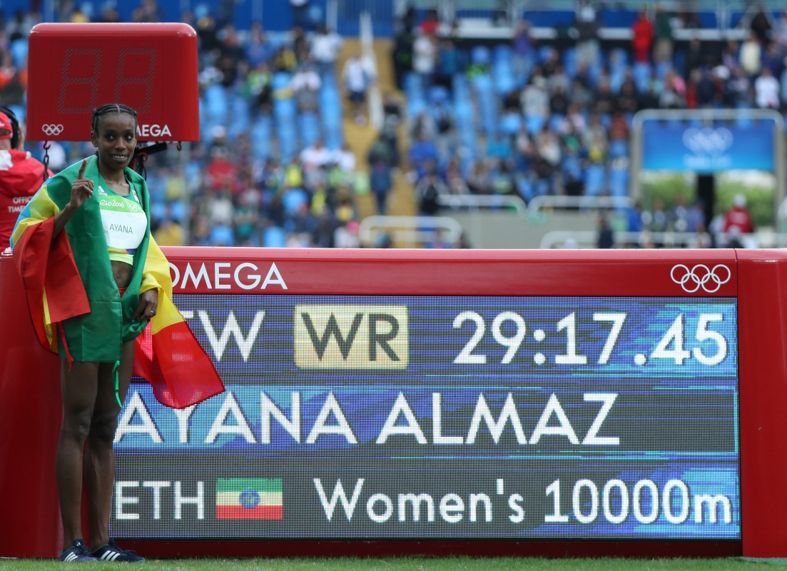 女子万米:埃塞俄比亚名将破王军霞世界纪录夺金