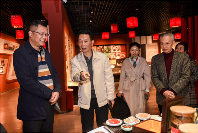 回望川菜50年发展致敬改革开放四十年豆瓣之乡郫都举办多项川菜活动