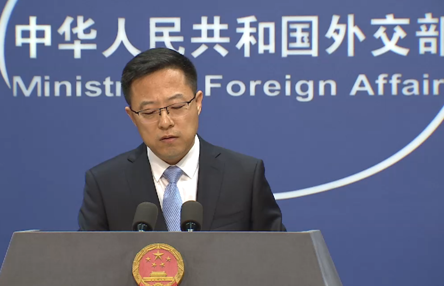 外交部:奉劝有关方面 挑战一个中国原则只会引火烧身