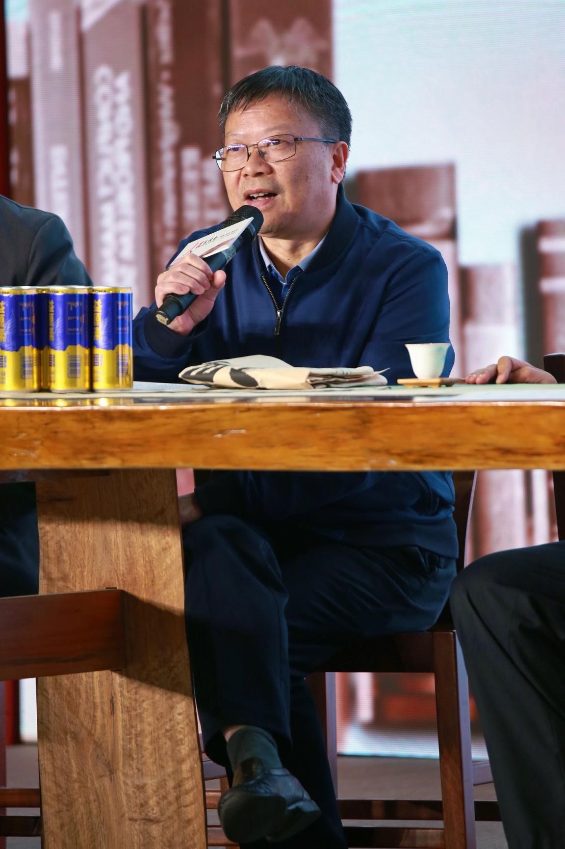 大咖云集成都 品读中华茶文化