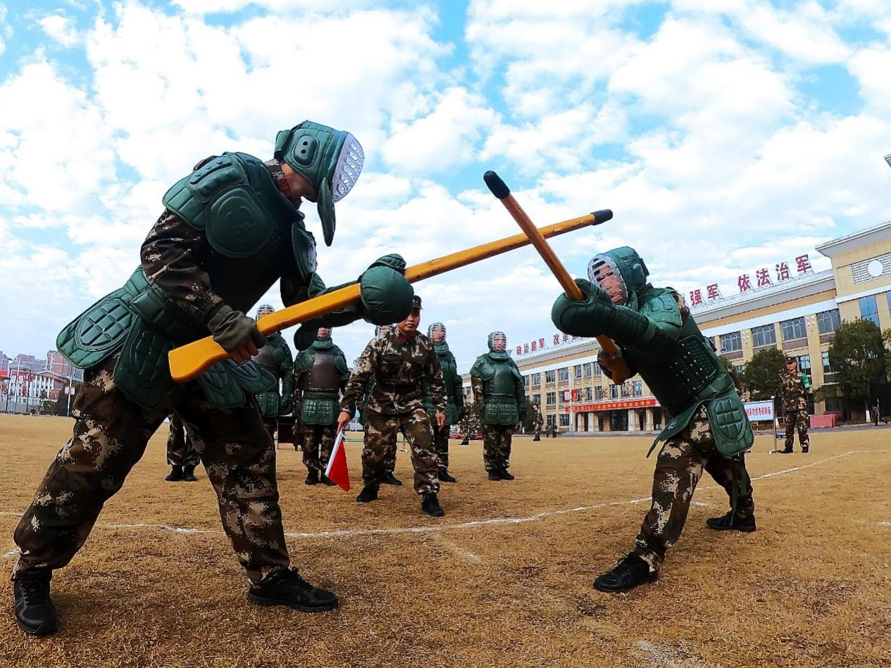 武警安徽总队芜湖支队严考严训提升部队训练水平 - 封面新闻