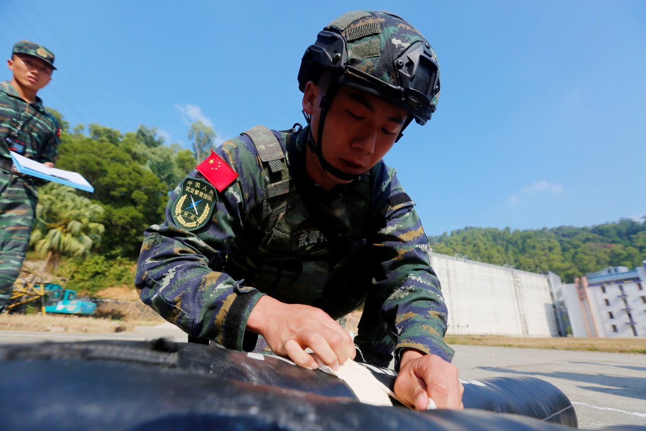 广东武警总队第二支队图片