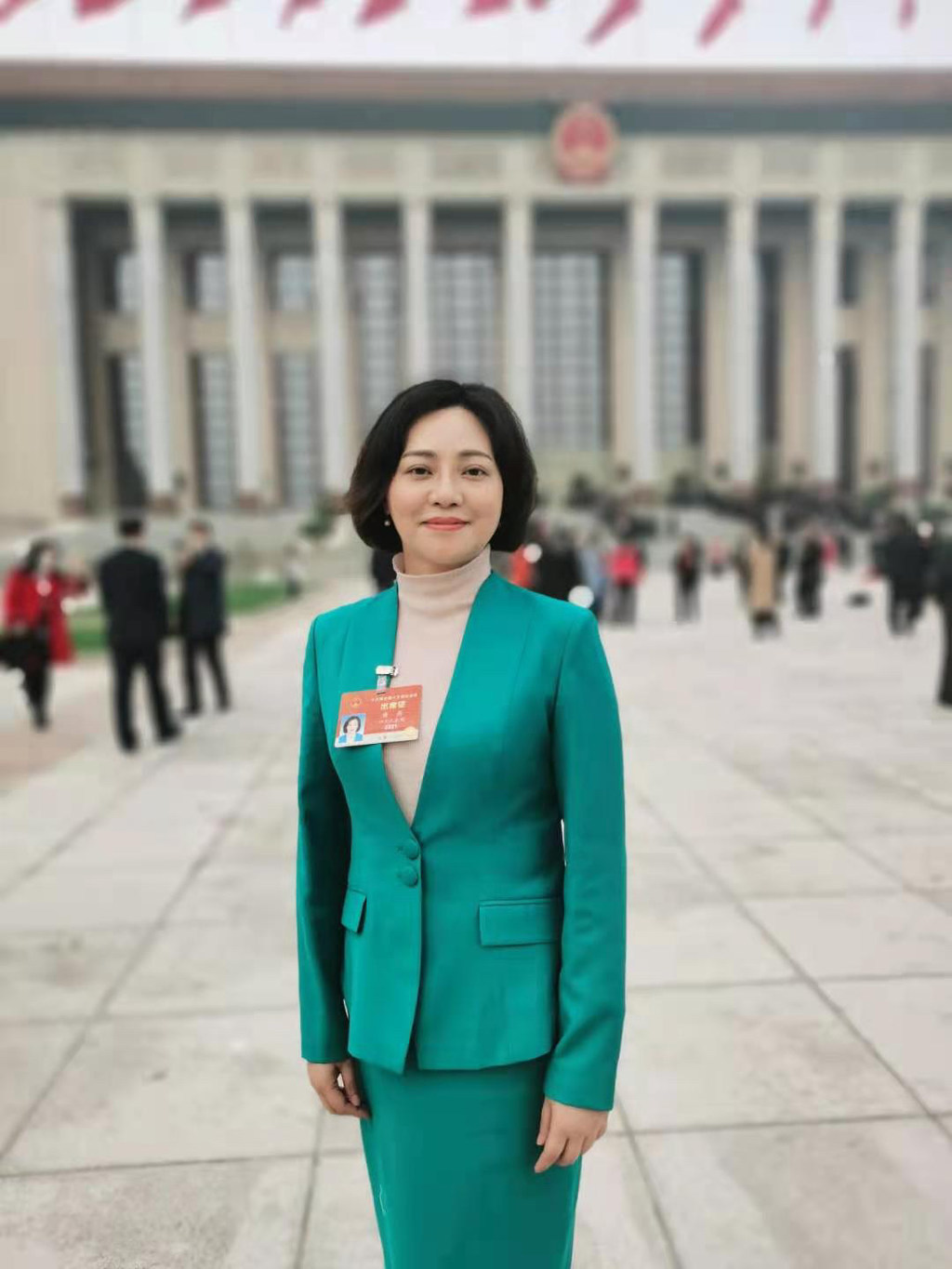 两会好声音96全国人大代表唐燕助力构建双循环新发展格局建议四川