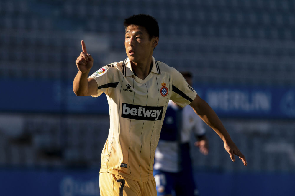 武磊首发小将破门西班牙人一球小胜