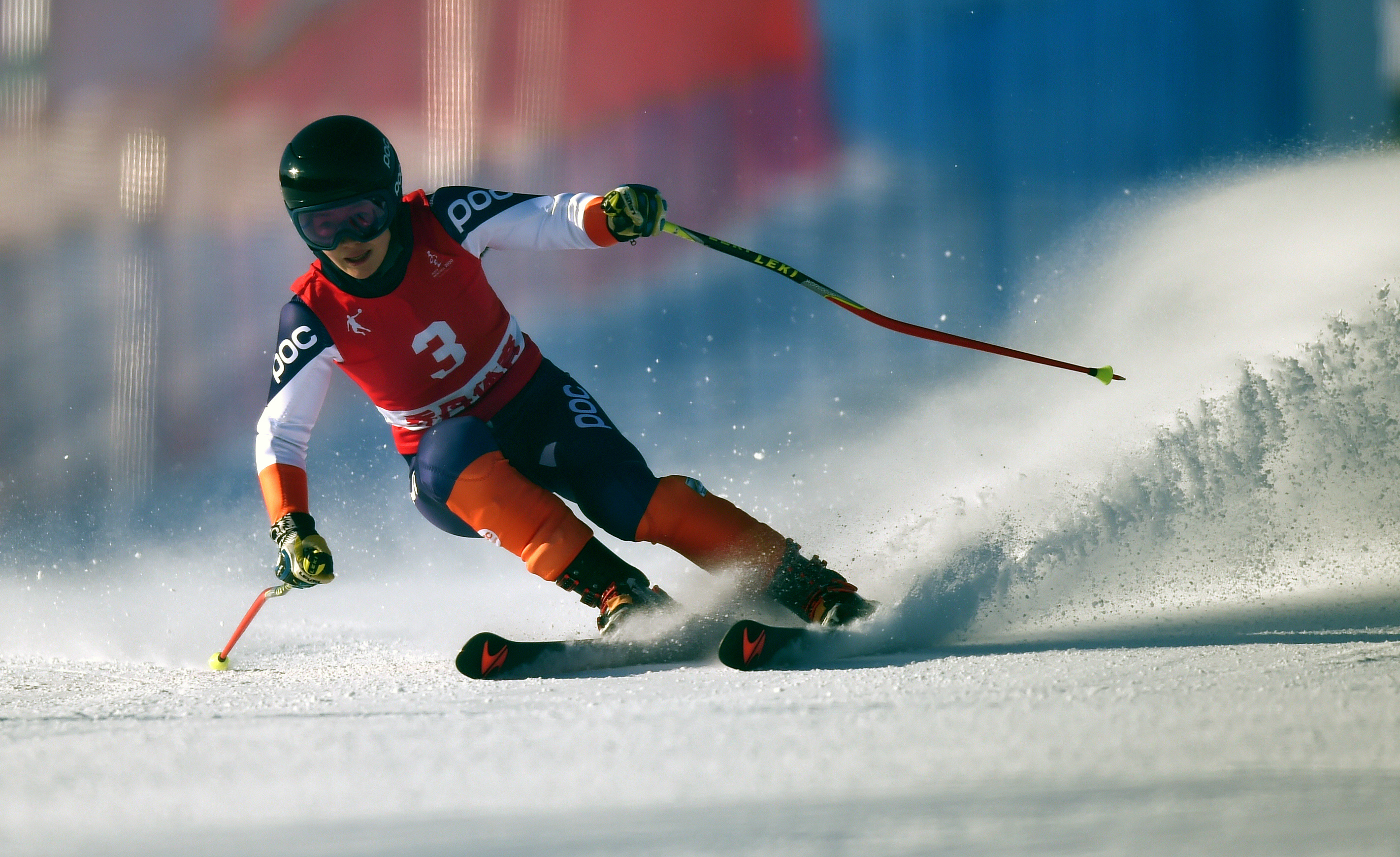 高山滑雪老阿姨张晴运动是永葆青春的良方