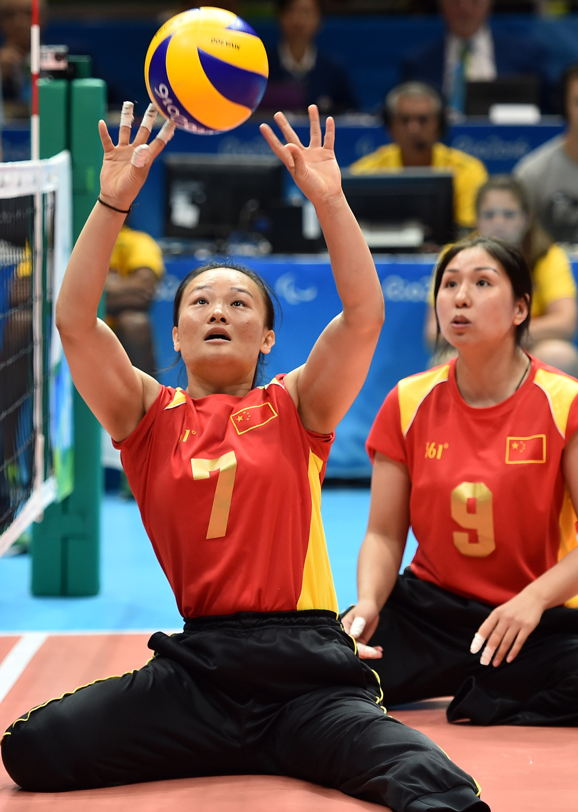 心中有翅膀起舞在赛场坐式女排运动员王亚男的女排精神