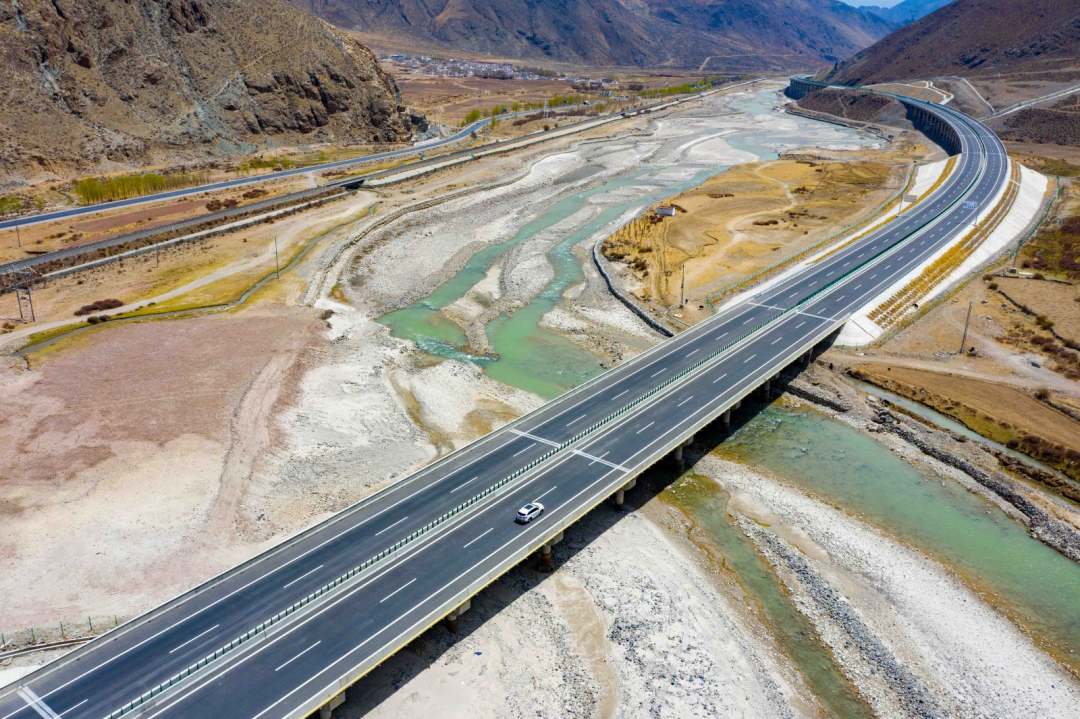 g6京藏高速那曲至羊八井段是国家高速公路网g6的重要组成部分,西藏