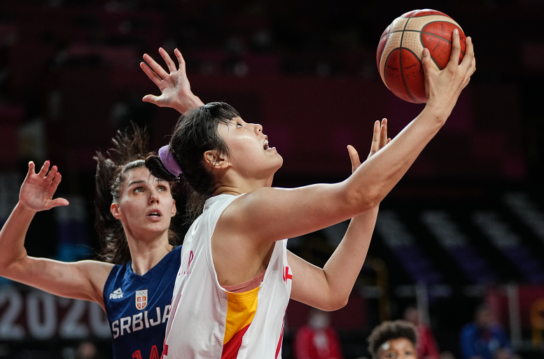 惜败中国女篮不敌塞尔维亚无缘东京奥运会女篮四强