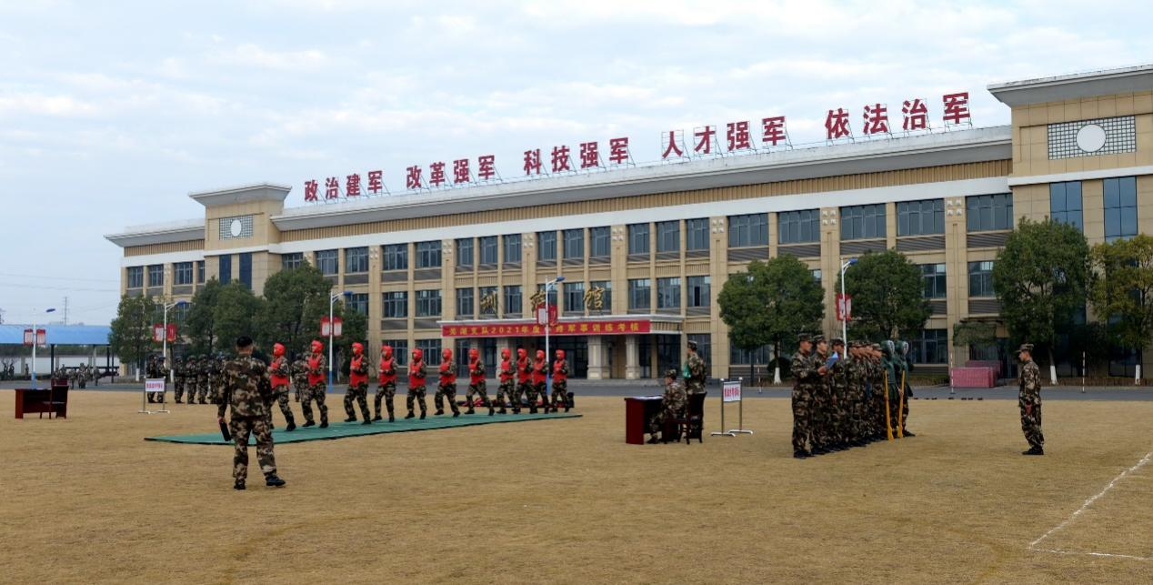 武警安徽总队芜湖支队严考严训提升部队训练水平 - 封面新闻