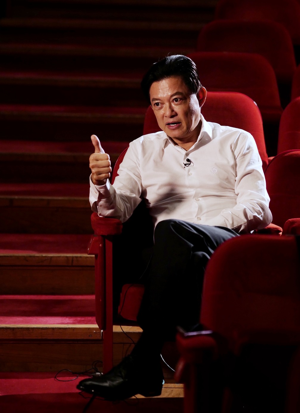 香港故事音乐使者莫华伦走遍世界唱响中国