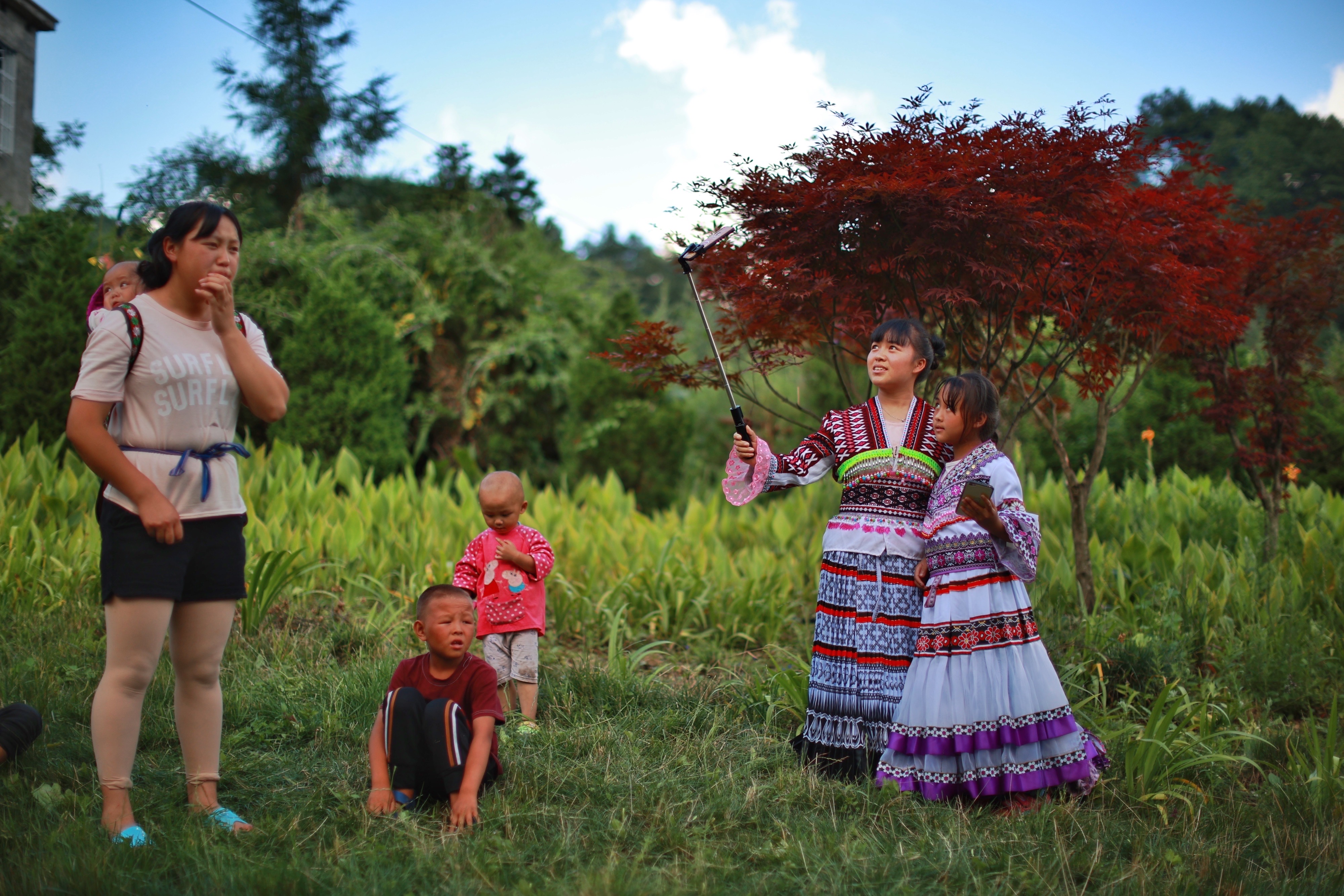 "山上光秃秃,地里粮荒荒",位于乌蒙山深处的毕节市赫章县河镇彝族苗族