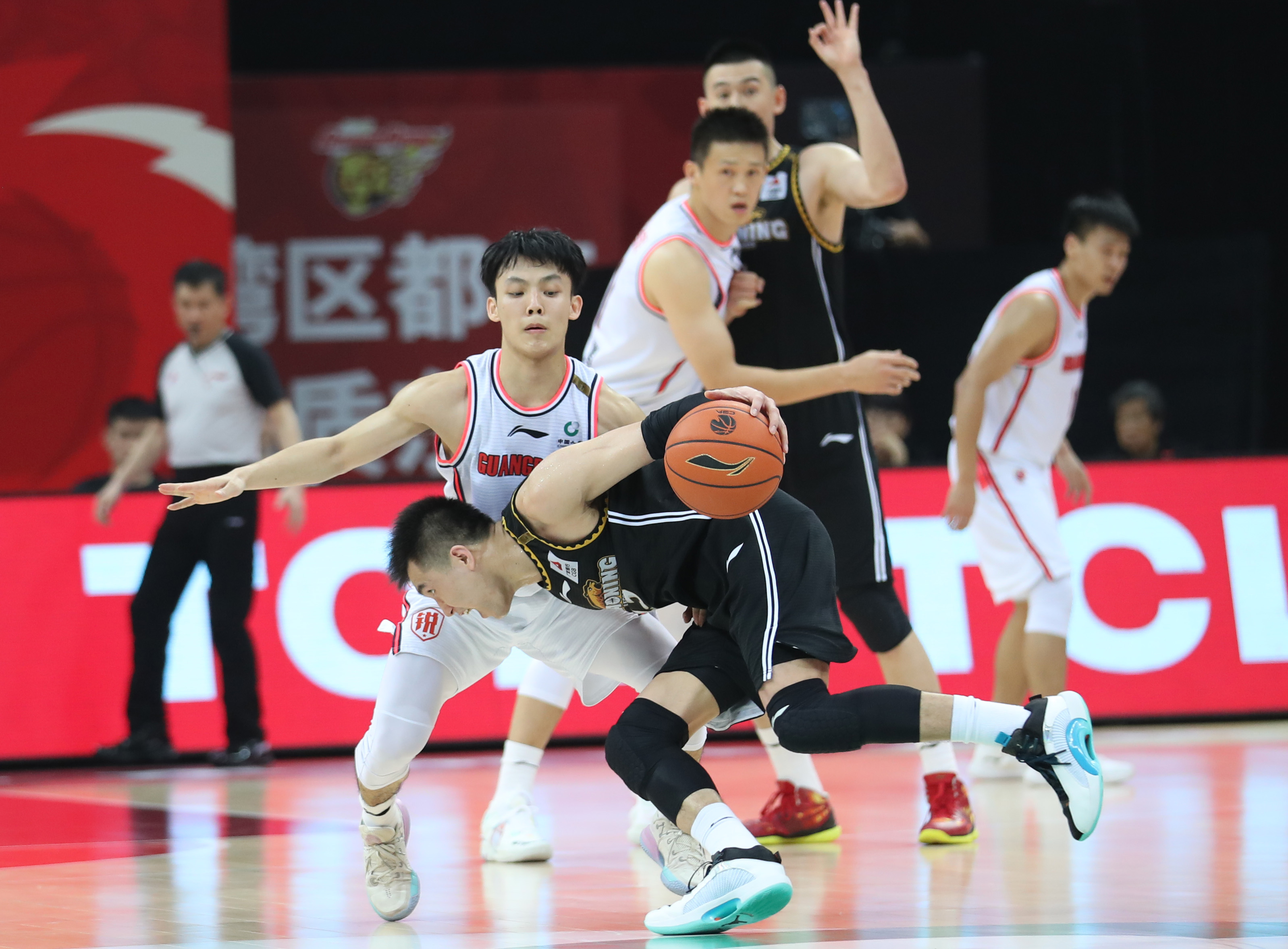 cba总决赛广东队击败辽宁队先下一城