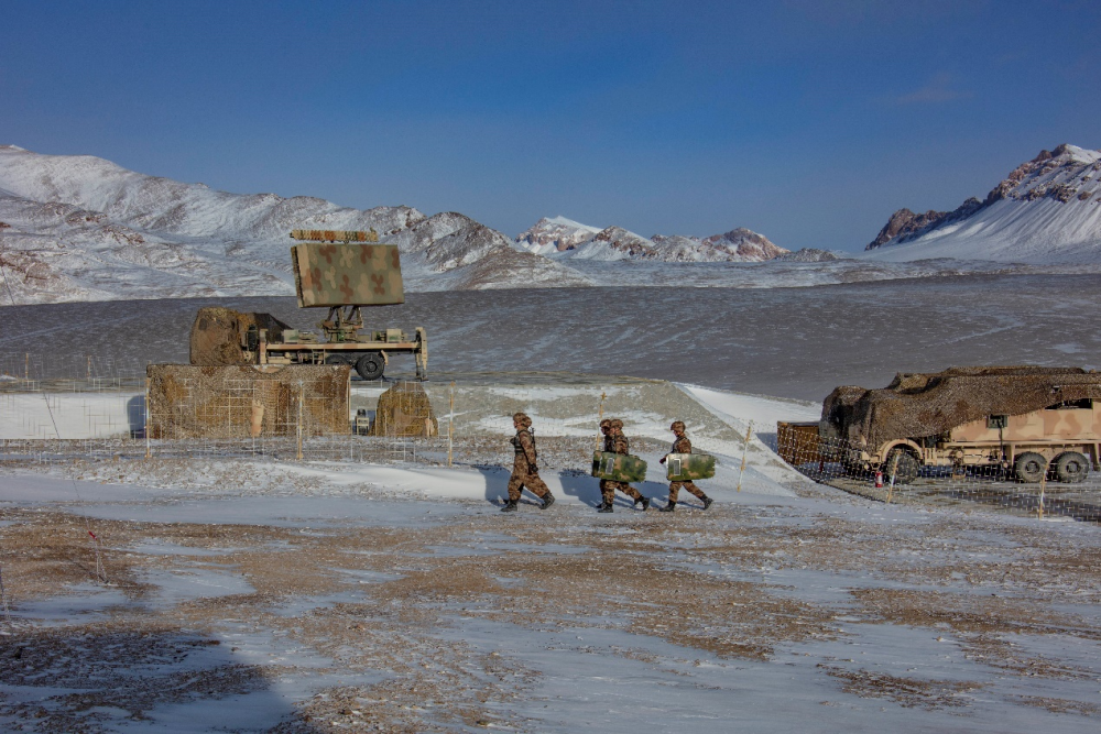 为了祖国千里眼更明亮西部战区空军某雷达站传承红色基因勇担使命记事