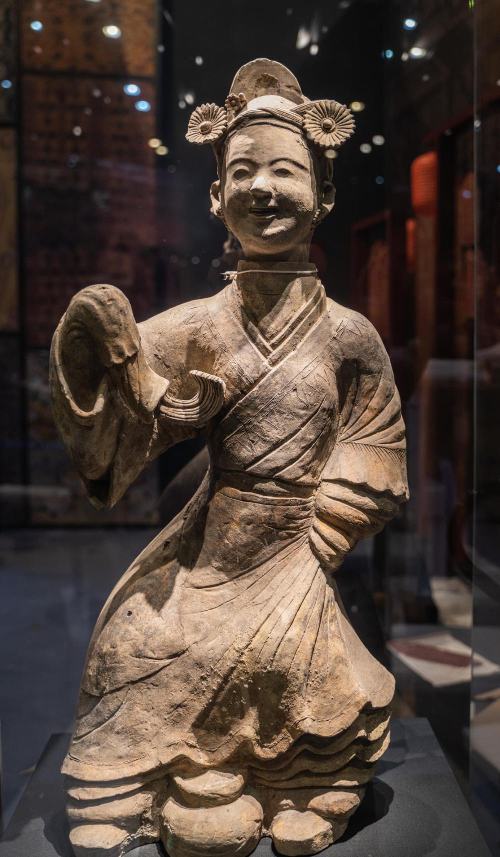 这场展览告诉你秦汉时期的中国都市什么样